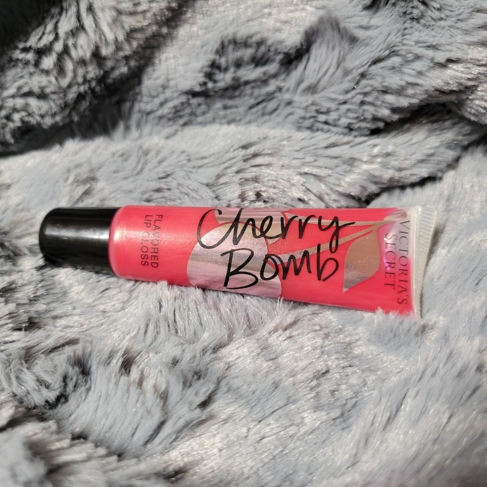 cherry bomb lip gloss (UNUSED)